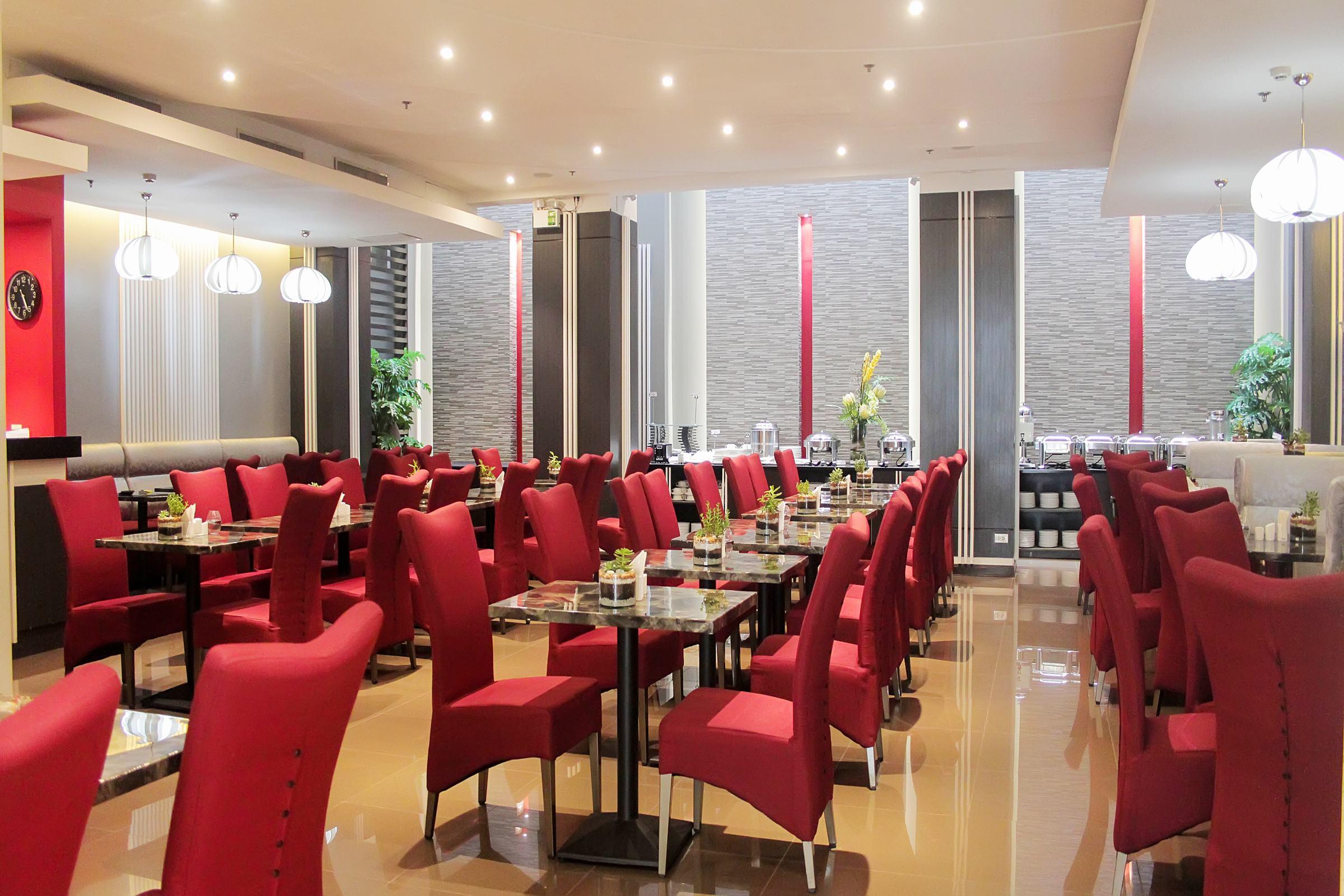 Brentwood Suites Quezon City Bagian luar foto